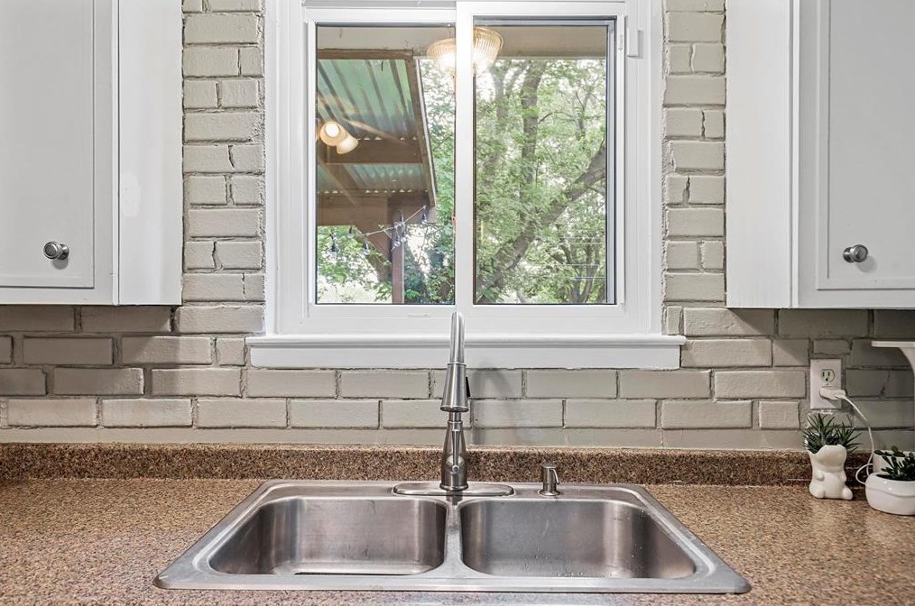 Closed | 1109 Benbrook Terrace Benbrook, TX 76126 19